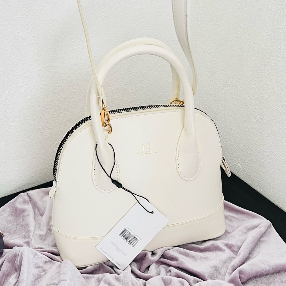 NWT H by halston white handbag w shoulder strap